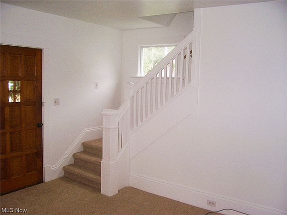 2nd image of 813 McKinley St
