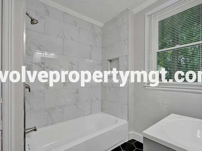 4089 Tutwiler Ave — Photo 1