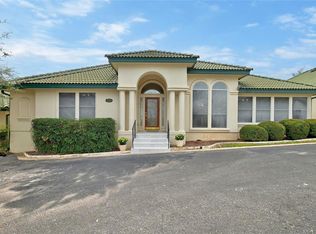 120 Cross Crk #8, Lakeway, TX 78734