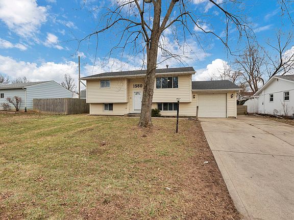 2nd image of 1580 Rygate Dr