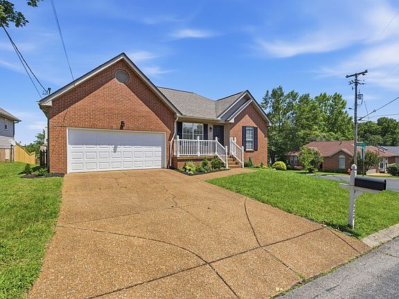 2nd image of 1229 Crestfield Dr