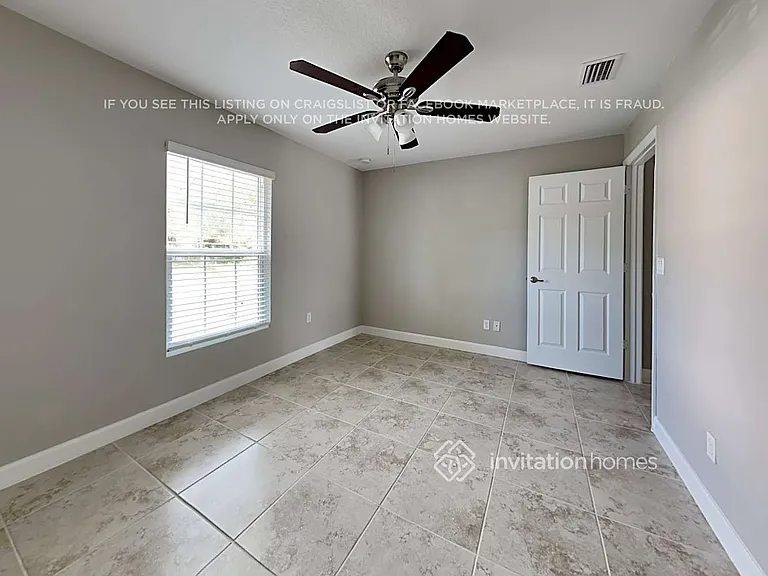 1030 Elmont St NW — Photo 12