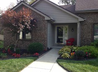 10535 White Cedar Rd, Fort Wayne, IN 46814