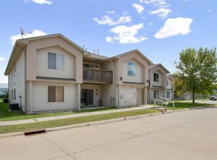 1355 N Jones Blvd APT 3, North Liberty, IA 52317