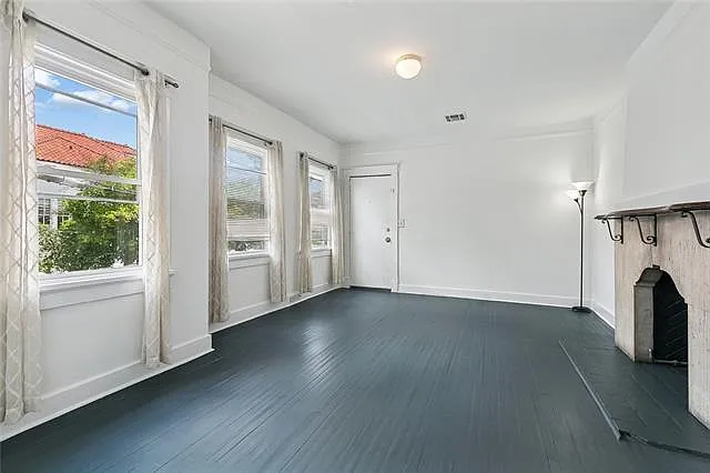 7324 Maple St — Photo 3