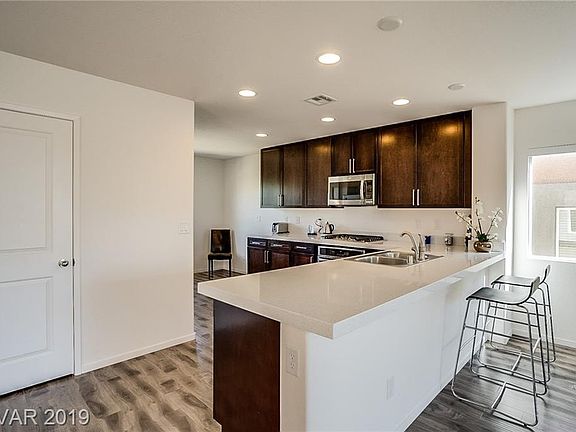 2nd image of 10524 Headwind Ave