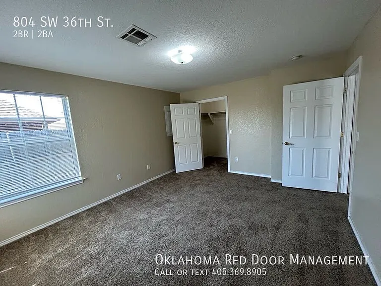 804 SW 36th St — Photo 7