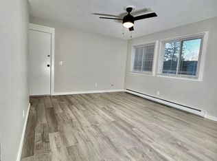 1645 NW 84th St #8, Clive, IA 50325