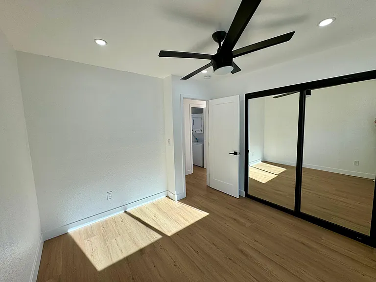 173 Brightwood Ave #D — Photo 10