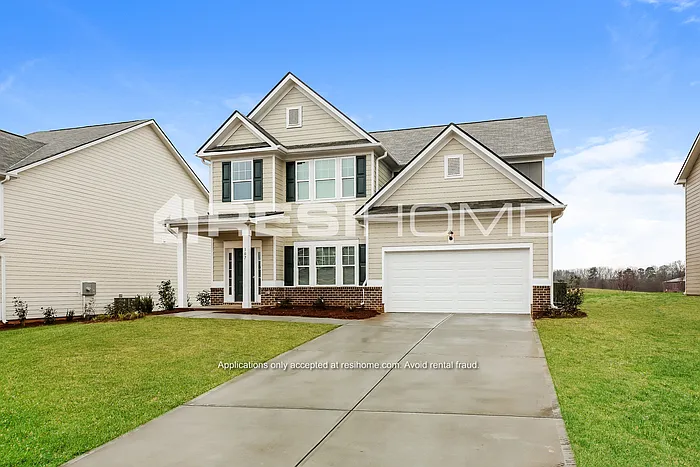 108 Carter Way — Photo 1