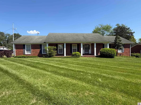 1398 Johnson Blvd, Murray, KY 42071