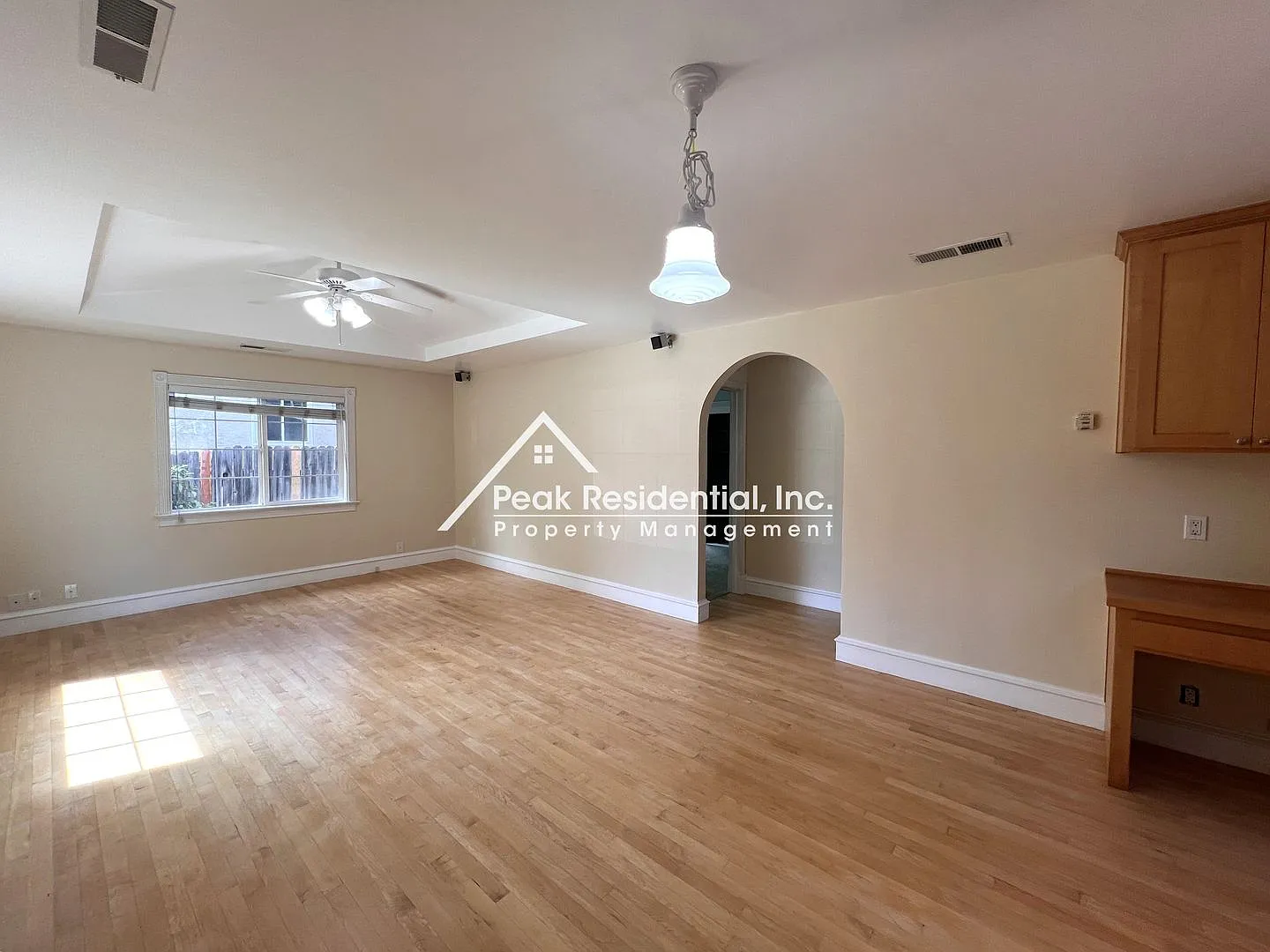 Wonderful 2bd/1.5ba Citrus Heights Home With Large Shop Space! — Photo 3