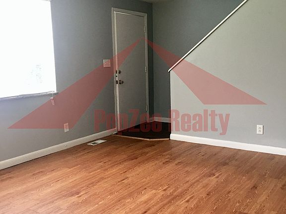 5th image of 930 N 11th St APT E