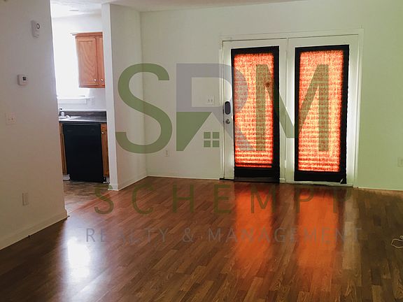 5th image of 621 S 19th St