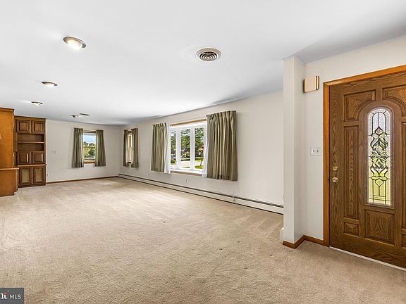 3rd image of 100 Freedom Ave