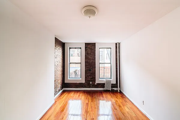 Rented by REAL New York | media 2