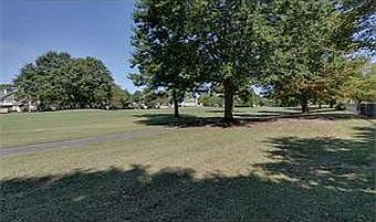 2nd image of 1213 Course View Cir