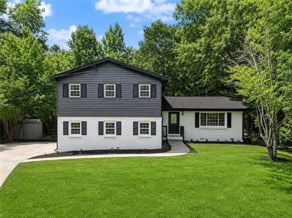 3042 Pathview Ln, Marietta, GA 30062