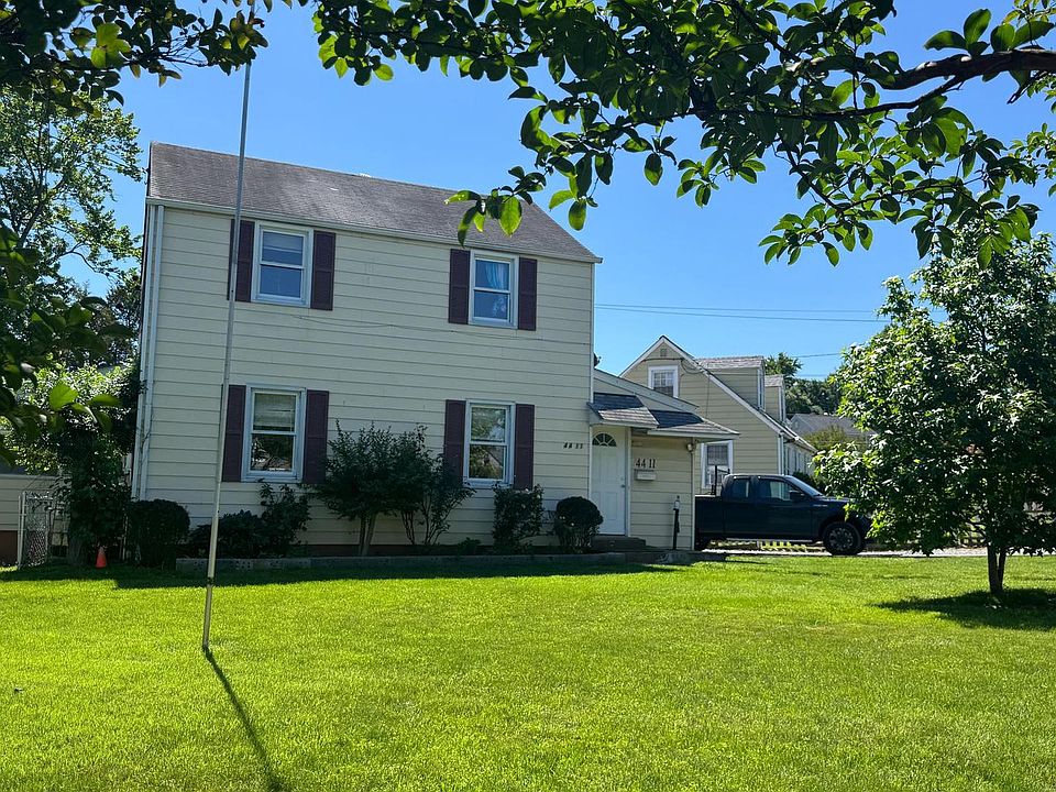 1st image of 4411 71st Ave