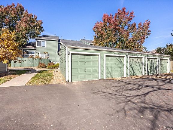 3rd image of 1036 Delta Dr #E-5