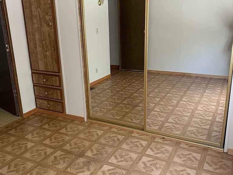 702 N Florence Ave #9 — Photo 4
