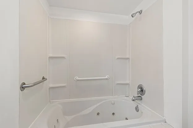301 Bryan Point Rd — Photo 9