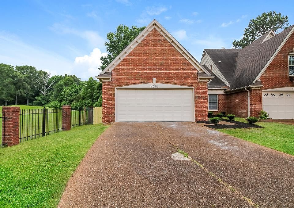 1st image of 4093 Muirfield Dr