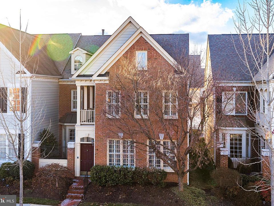 1st image of 509 Rosebush Ln