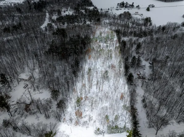 27863 Parkview Dr, Pine City, MN 55063