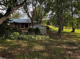 11612 Route V64, Douds, IA 52551