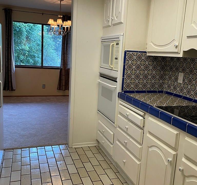 1st image of 14333 Saratoga Ave APT 20