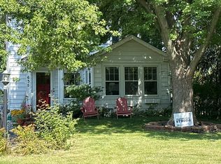 635 Gray Ave, Highland Park, IL