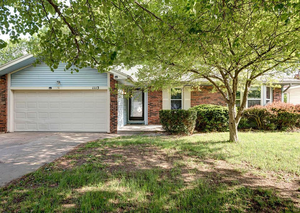Front of house_07102018