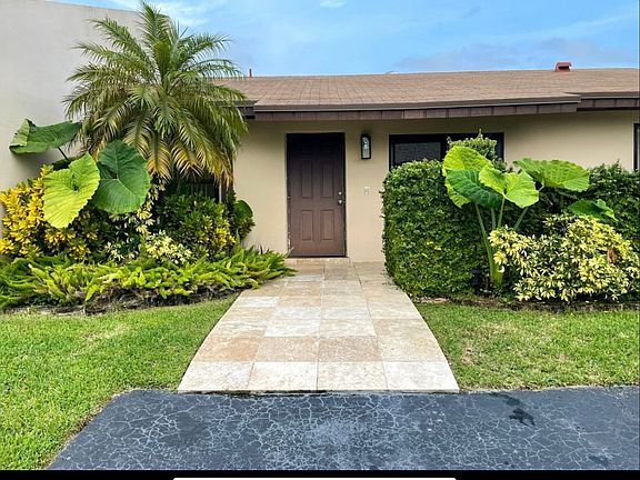 3rd image of 12015 SW 110th Street Cir E