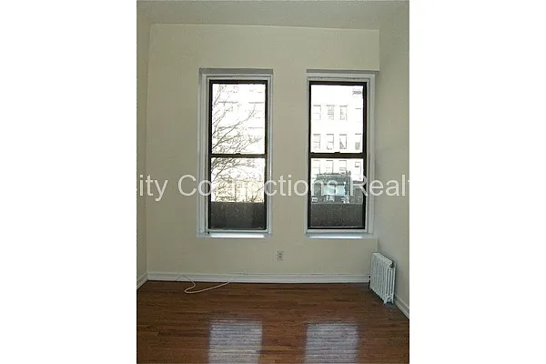 Rented by City Connections Realty | media 32