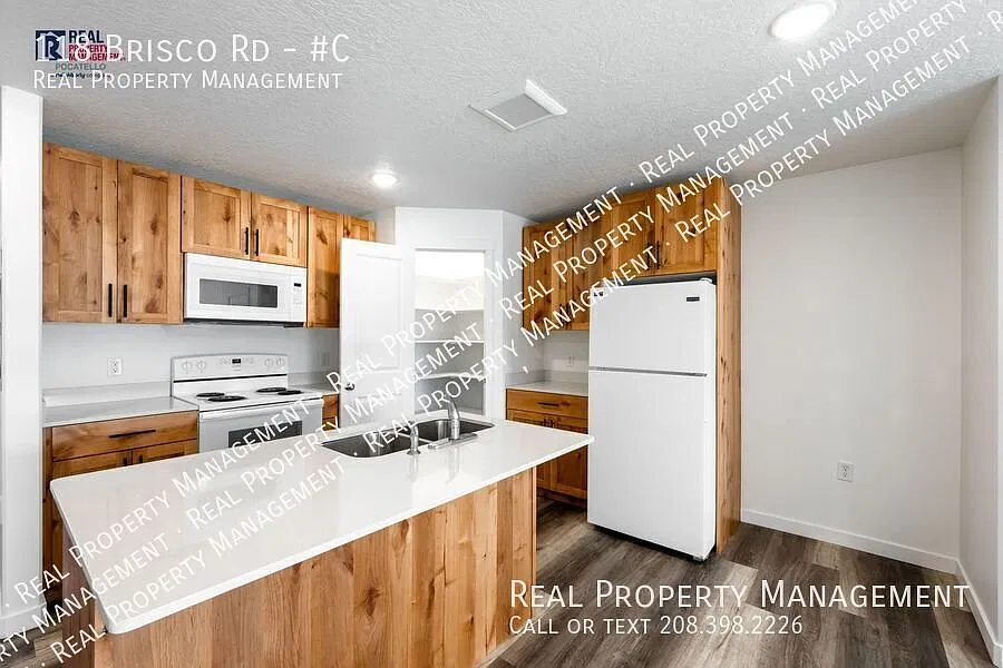 118 Briscoe Rd — Photo 2