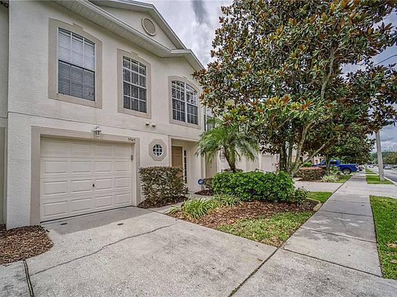 4th image of 9945 Ashburn Lake Dr