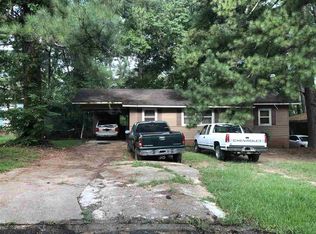 2369 Coronet Pl, Jackson, MS 39204