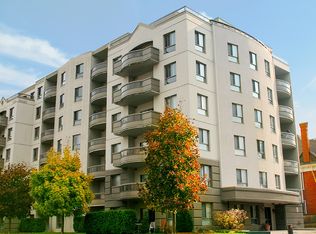 Ridout Place, London, ON N6A 6H5