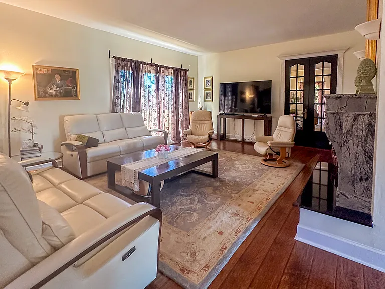 854 Miramonte Dr — Photo 11