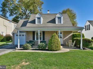 216 Oreland Mill Rd, Oreland, PA 19075