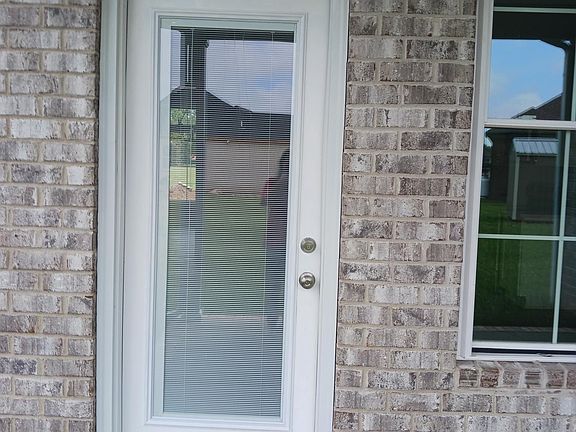 2nd image of 323 Leon Dr