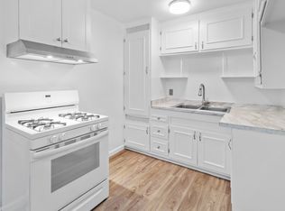 6539 Sepulveda Blvd APT 4, Van Nuys, CA 91411