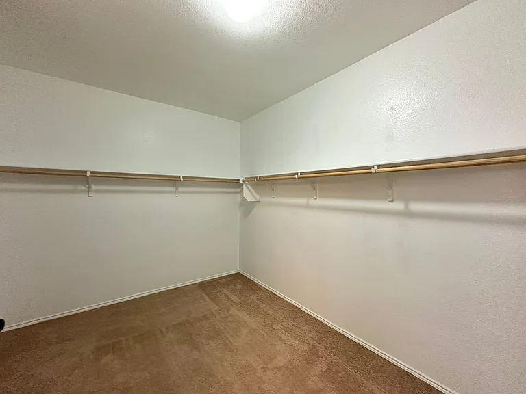 5304 Capricorn Loop — Photo 24