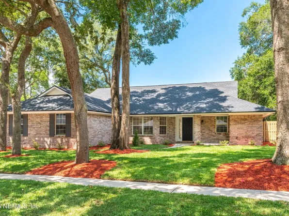 12172 DIVIDING OAKS Trail E, Jacksonville, FL 32223