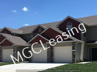 2151 SW Timbertrace Ln, Lees Summit, MO 64082