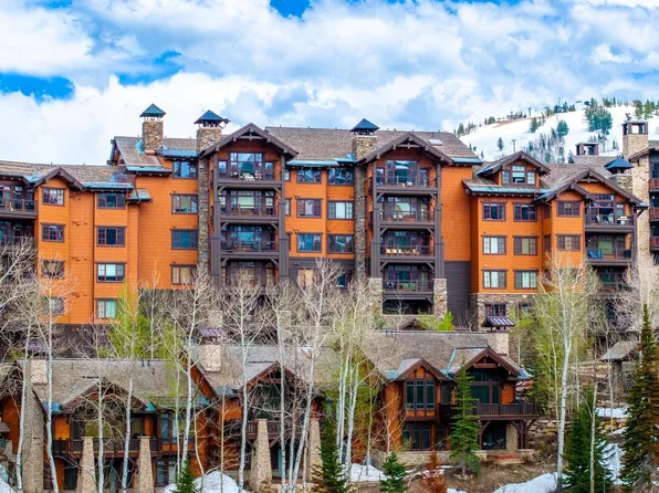 8894 Empire Club Dr #605, Park City, UT 84060
