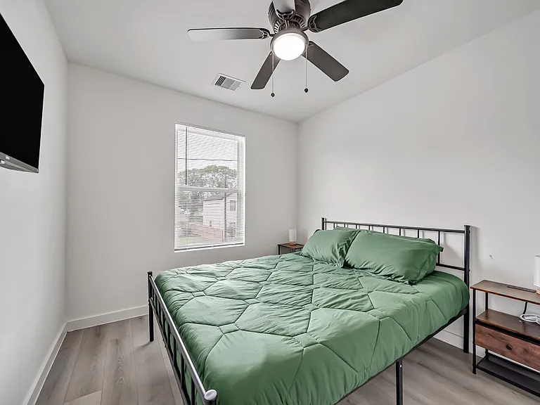 4011 King St — Photo 13