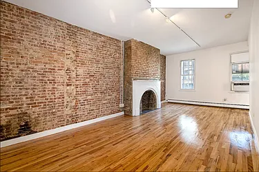 Rented by United American Land