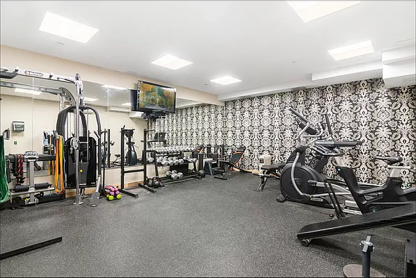 Rented by Corcoran | media 12